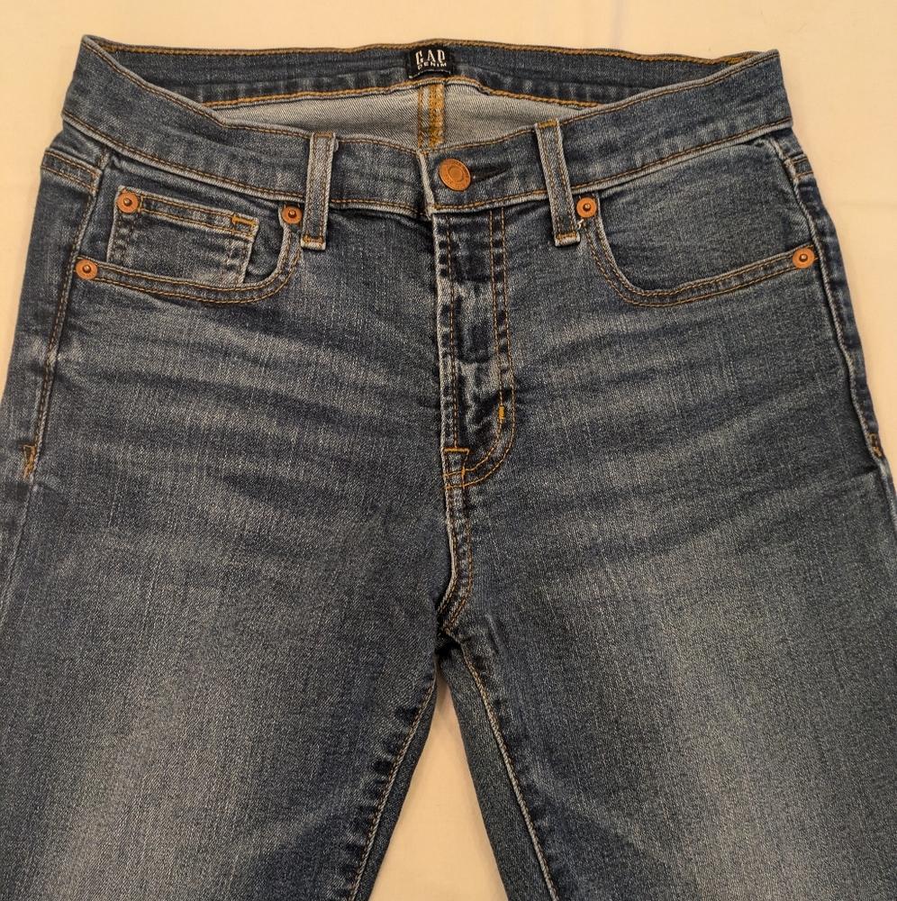 Gap True Skinny jeans, 27R